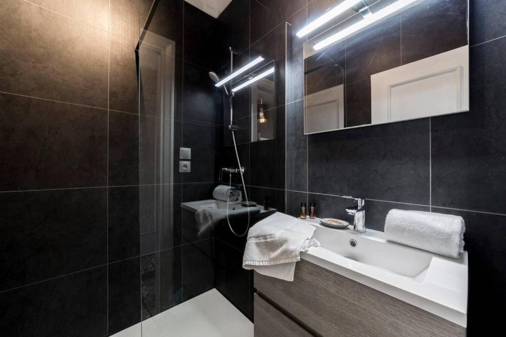 Hypercentre Avec Ascenseur Ail Lione